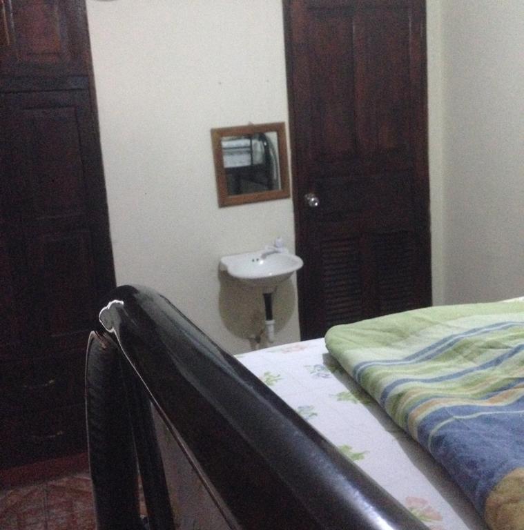 Hostal Brisas Y Olas San Juan del Sur Exteriör bild