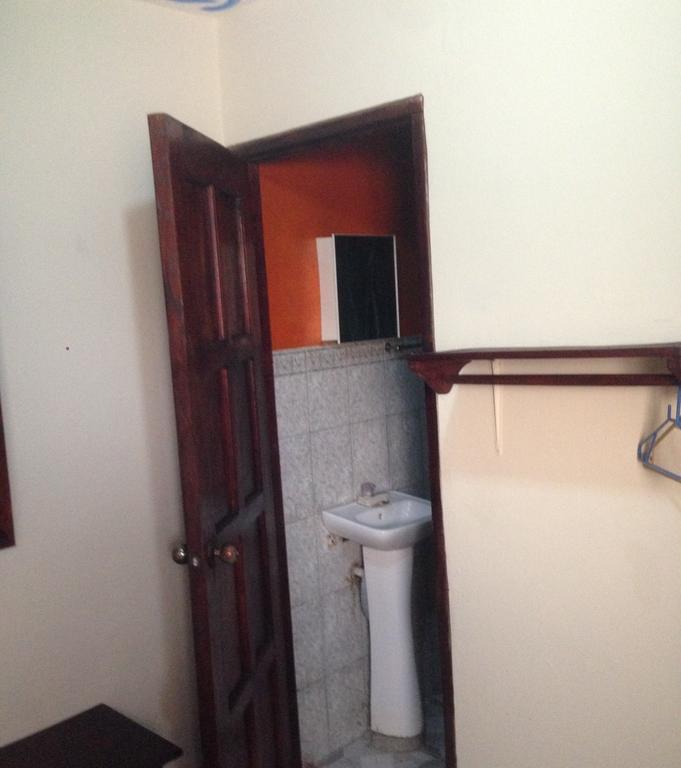 Hostal Brisas Y Olas San Juan del Sur Exteriör bild