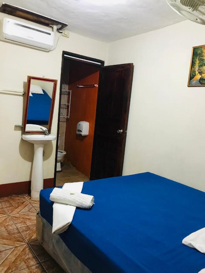 Hostal Brisas Y Olas San Juan del Sur Exteriör bild